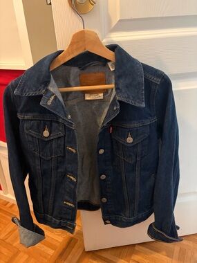 Levi's Indigo Blue Denim Jacket with Contrast Stitching